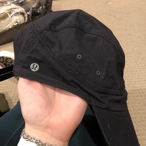 Lulu lemon hat